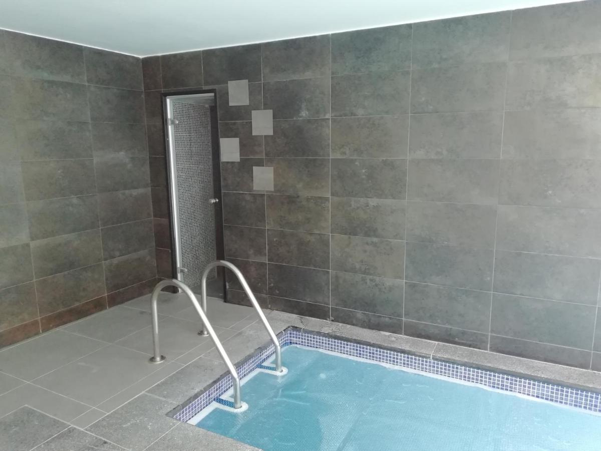 Le Gite Du Chtihameau Avec Piscine Interieure Privative, Selon Date Bassee Zewnętrze zdjęcie